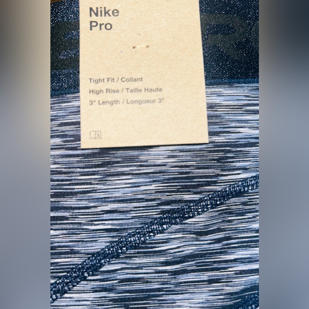 NWT Nike SZ XXL blue/black/white tight fit, high rise training shorts - Picture 5 of 7